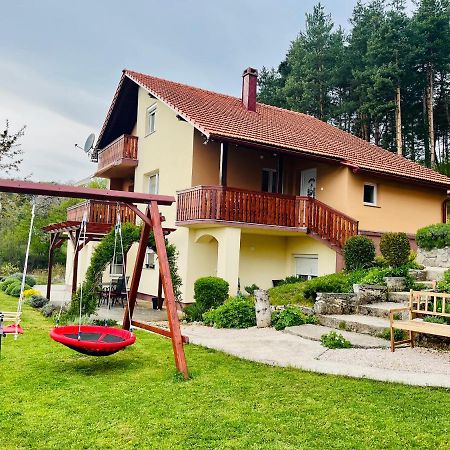 Apartman Korina Otočac Exterior foto